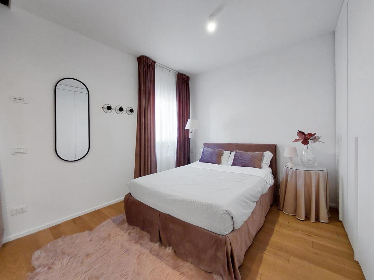 Piazza Di Spagna - Suite Donata, Strollingrome Roma Exterior foto